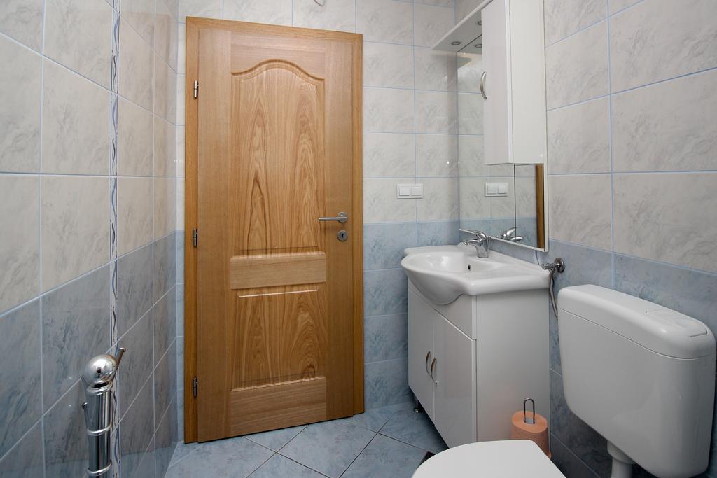 Apartments Koritnik Punat Rom bilde