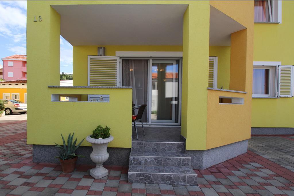 Apartments Koritnik Punat Rom bilde