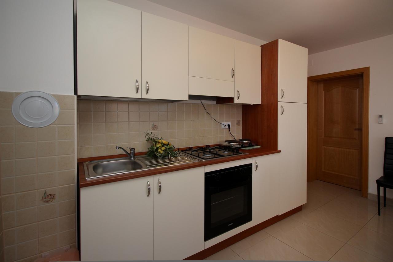 Apartments Koritnik Punat Eksteriør bilde